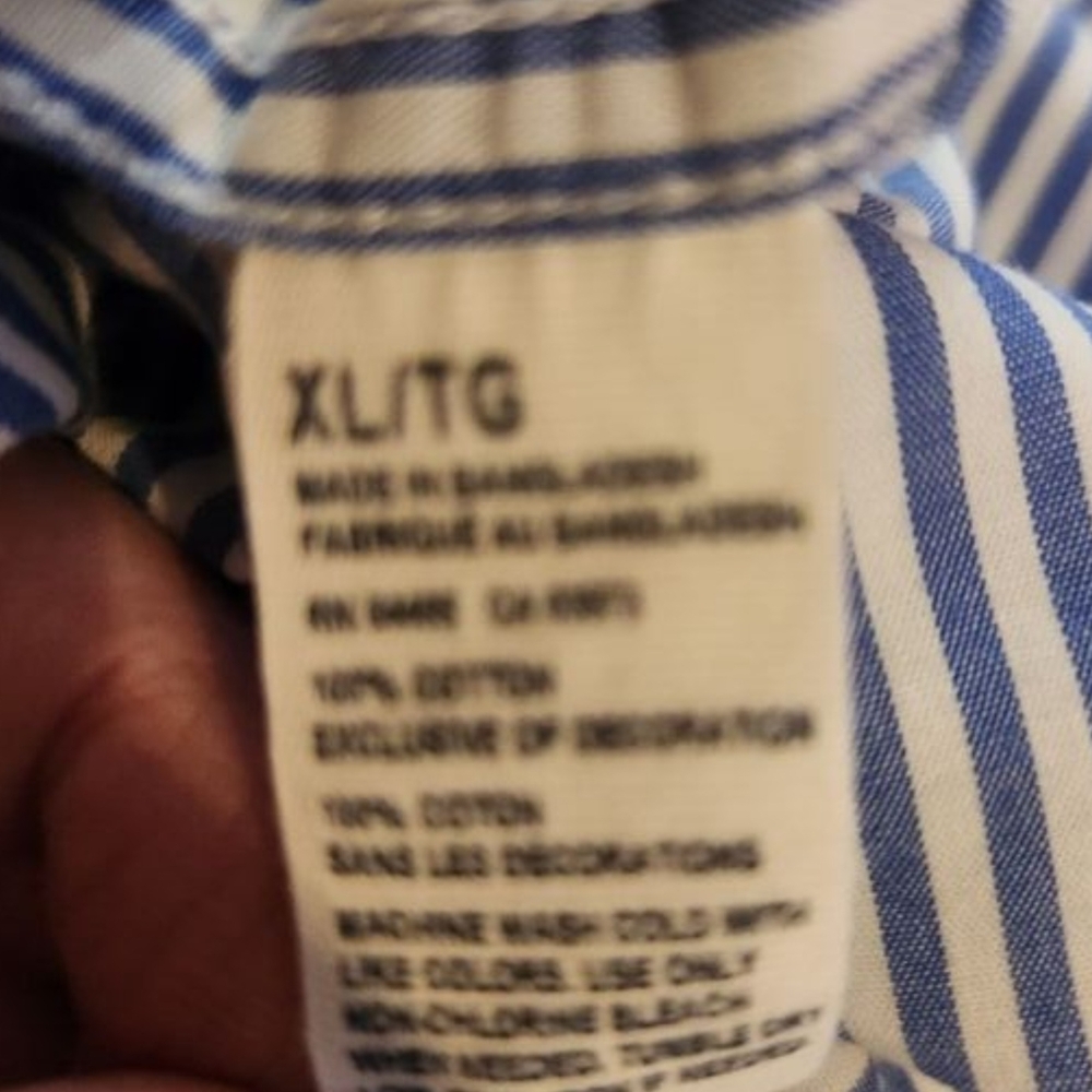 M46 American Eagle Outfitter Athletic Fit Blue and White Striped Button-up Shirt - Picture 8 of 8